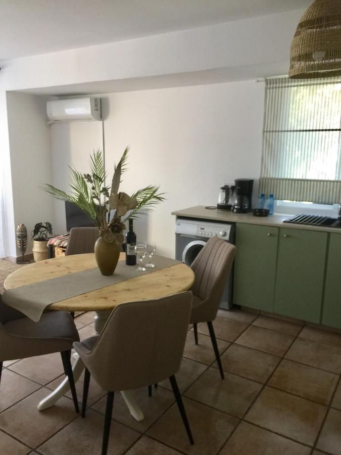 Vangelios Apartments Paphos 外观 照片