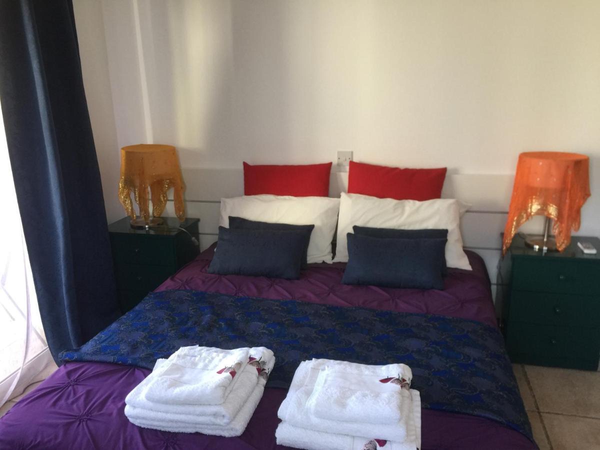 Vangelios Apartments Paphos 外观 照片