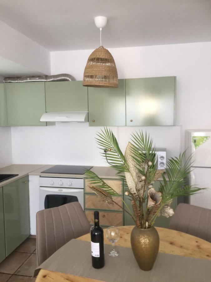 Vangelios Apartments Paphos 外观 照片