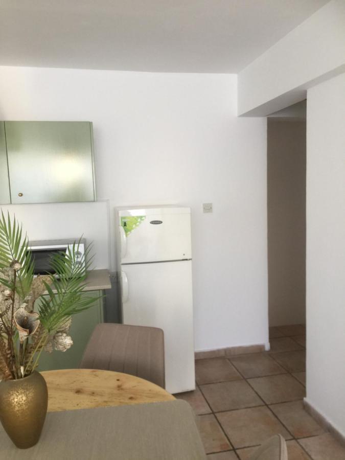 Vangelios Apartments Paphos 外观 照片